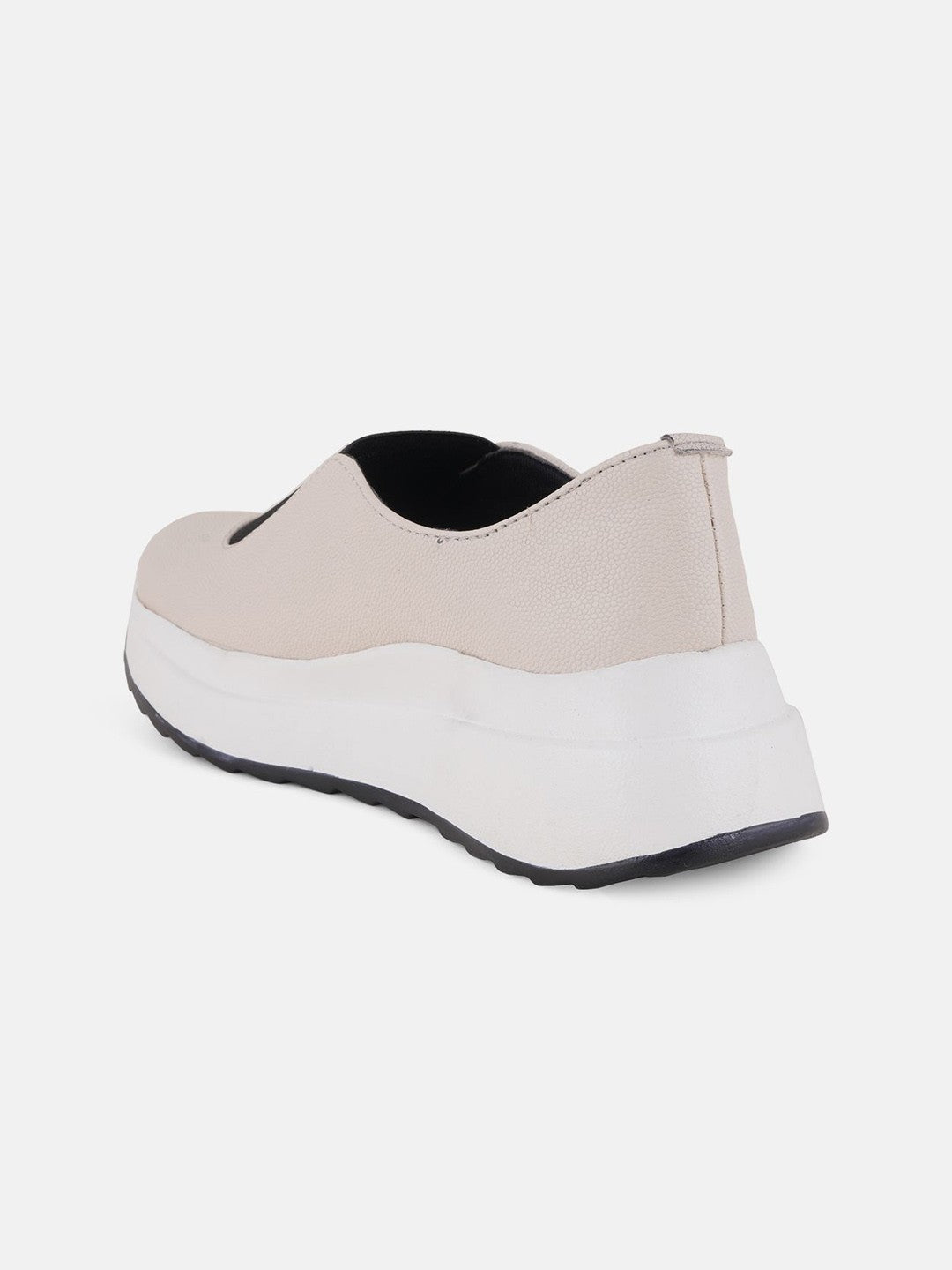 Roadster The Lifestyle Co Textured Casual Slip-On Sneakers