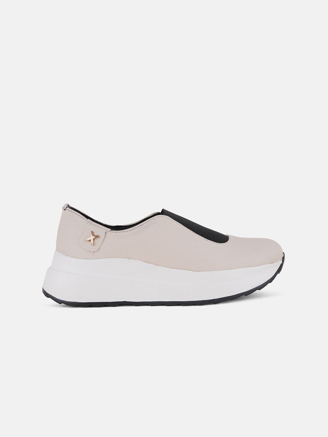 Roadster The Lifestyle Co Textured Casual Slip-On Sneakers