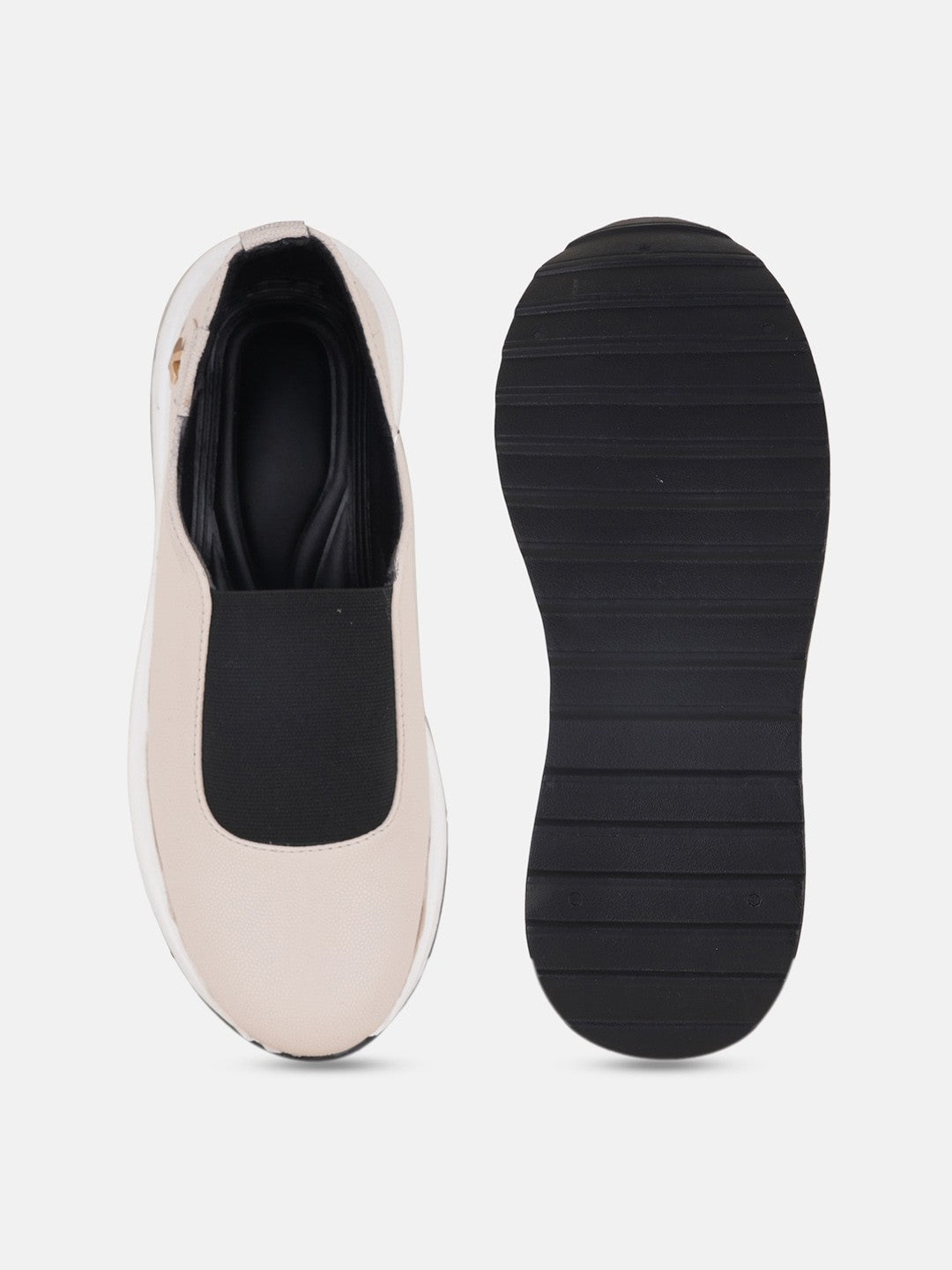 Roadster The Lifestyle Co Textured Casual Slip-On Sneakers